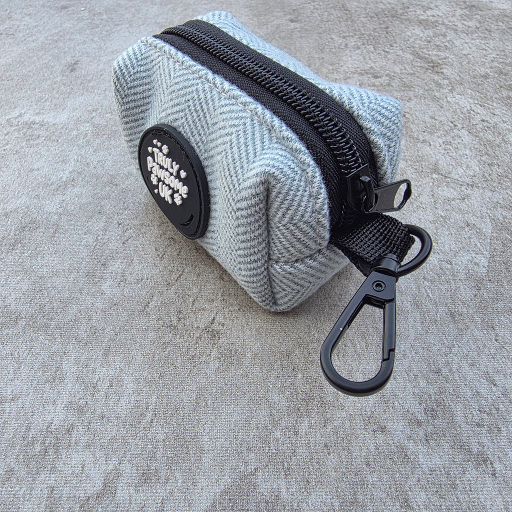 Seabreeze Twill Poop Bag Holder