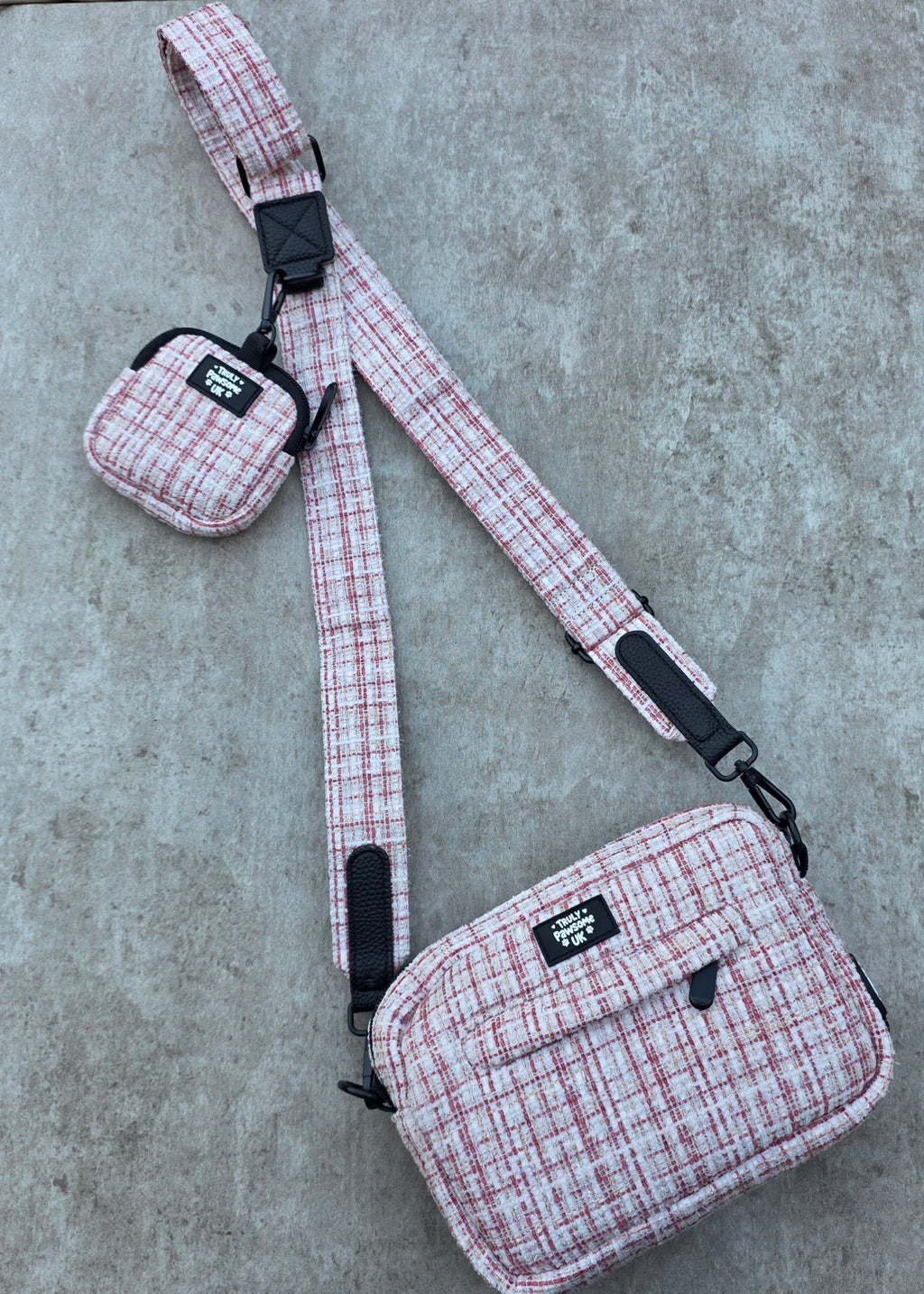 Dog Walking Bag - Roaming Ruby